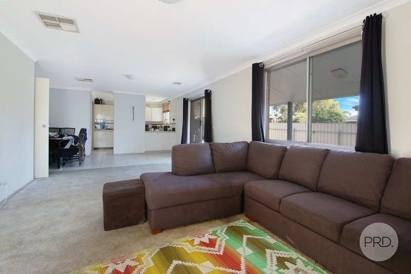 42 Feathertop Circuit THURGOONA 4