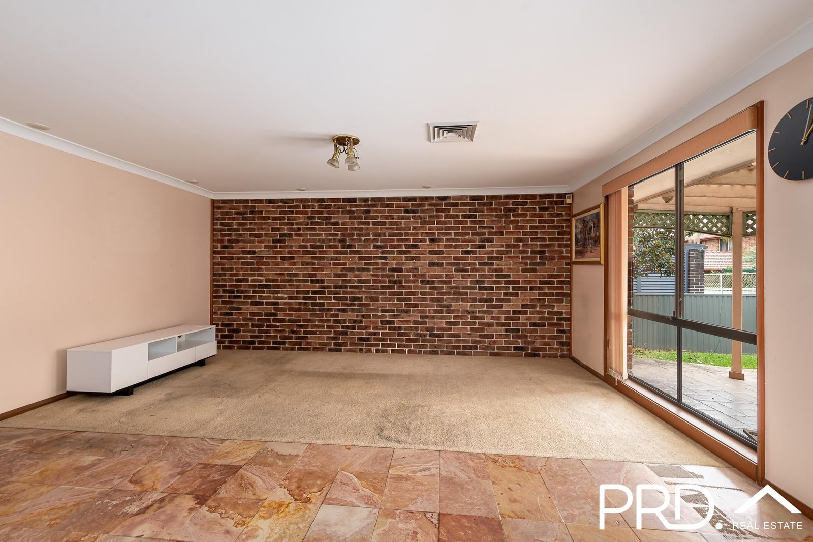 42 Foley Street GEORGES HALL 4