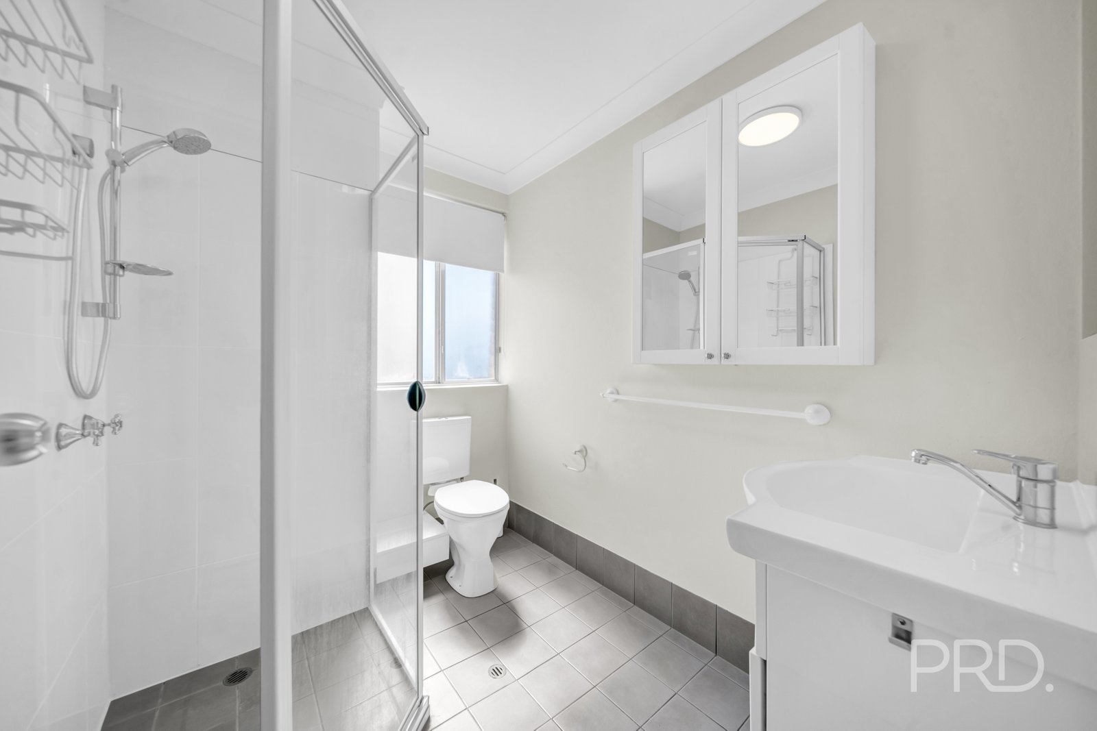 4/2 FRANZ Road CLAYFIELD 6