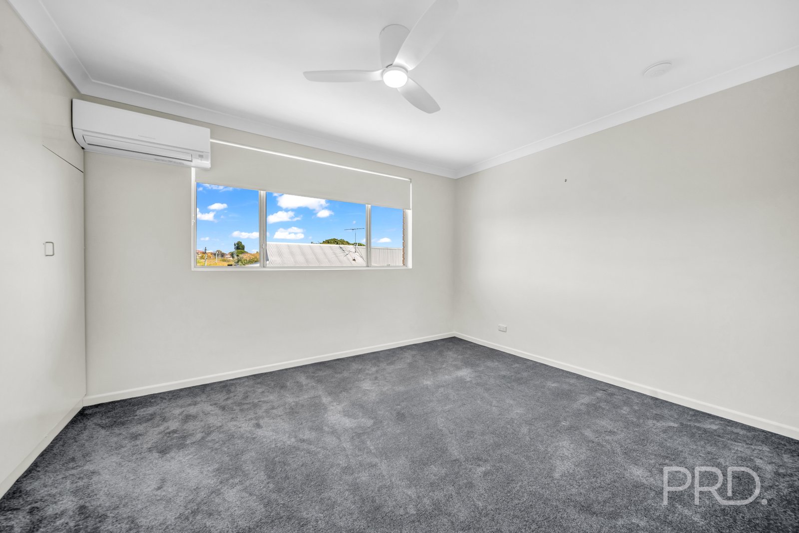 4/2 FRANZ Road CLAYFIELD 16
