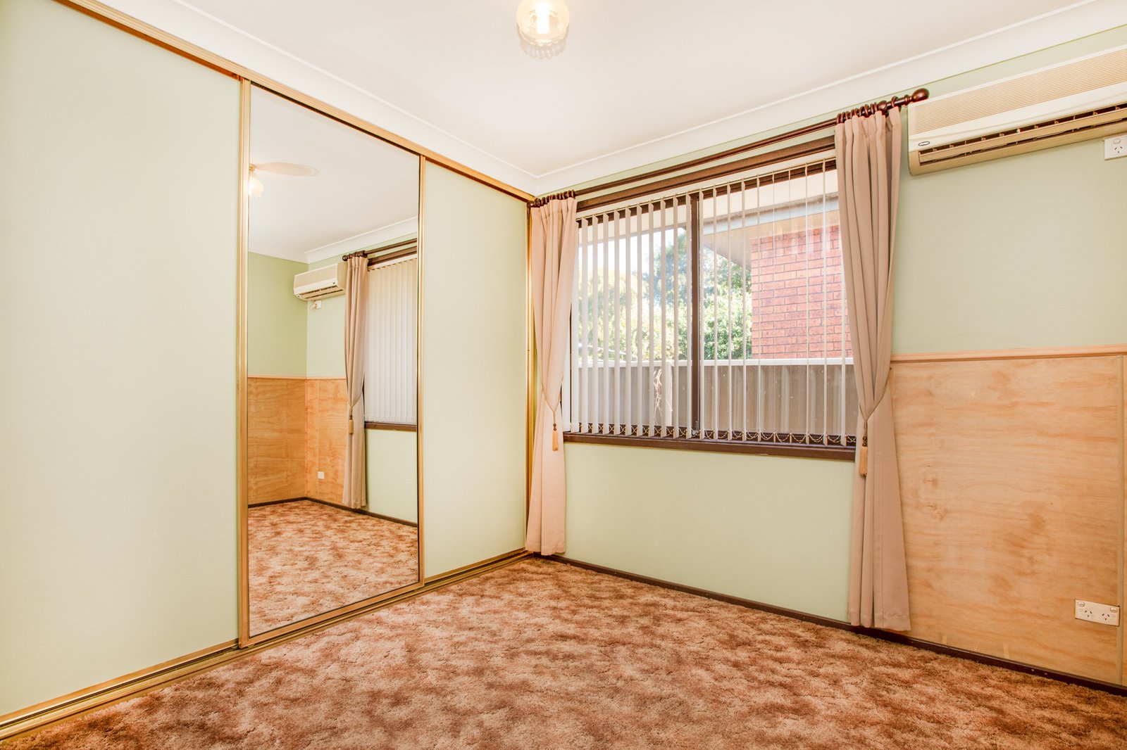 42 Frater Avenue TENAMBIT 14