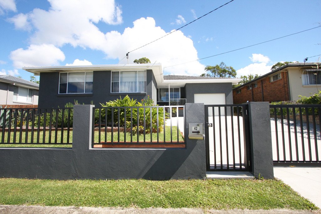 42 Freda Street ASHMORE 1