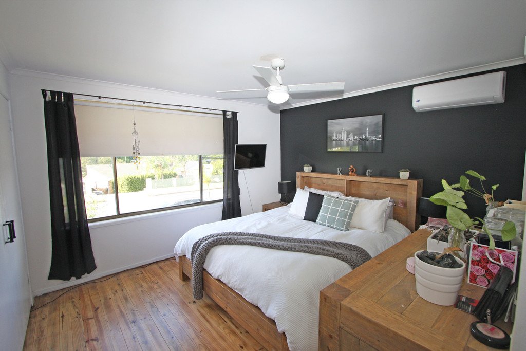 42 Freda Street ASHMORE 9