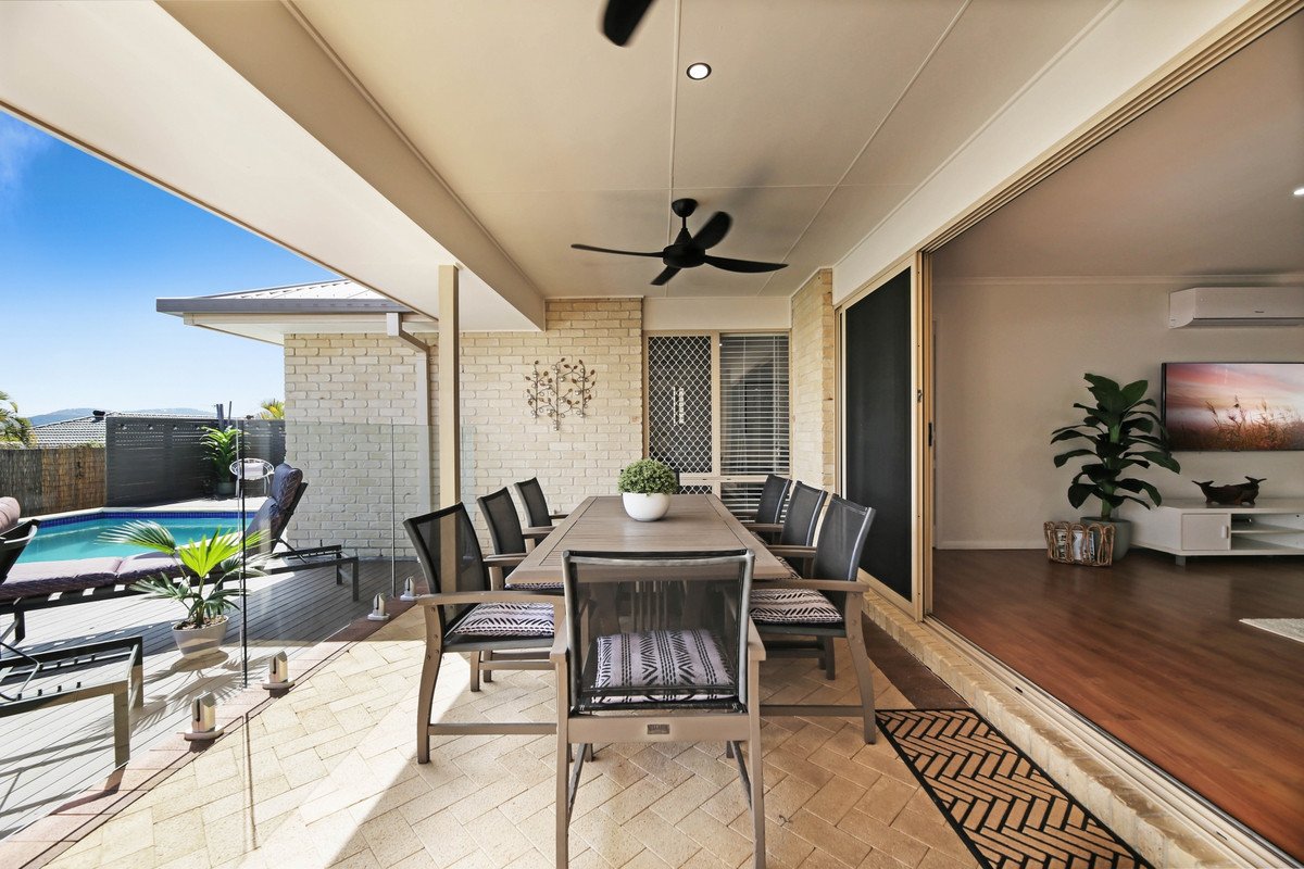 42 Gerard Street Pacific Pines 6