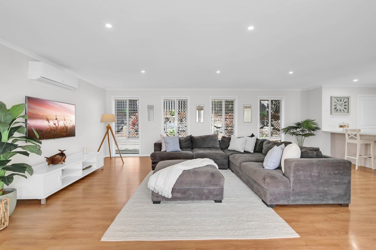 42 Gerard Street Pacific Pines 7
