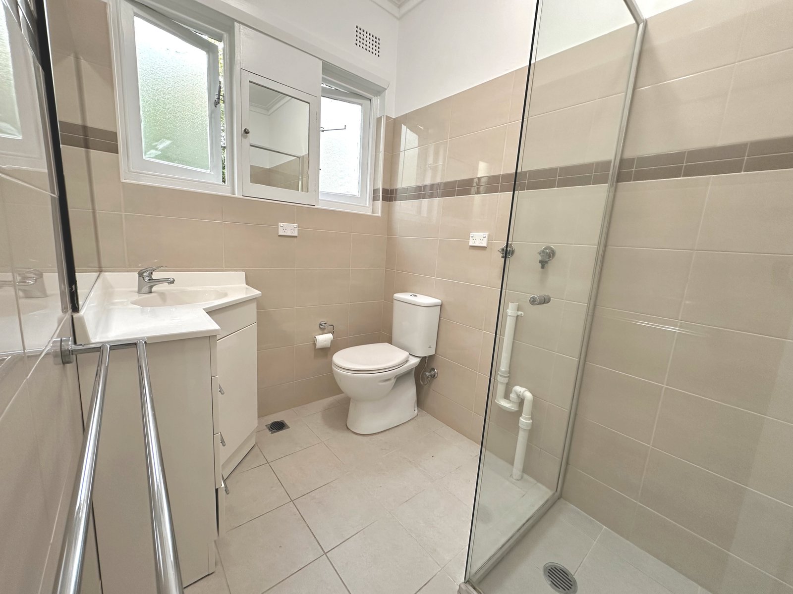 4/2 Glenwood Avenue COOGEE 5