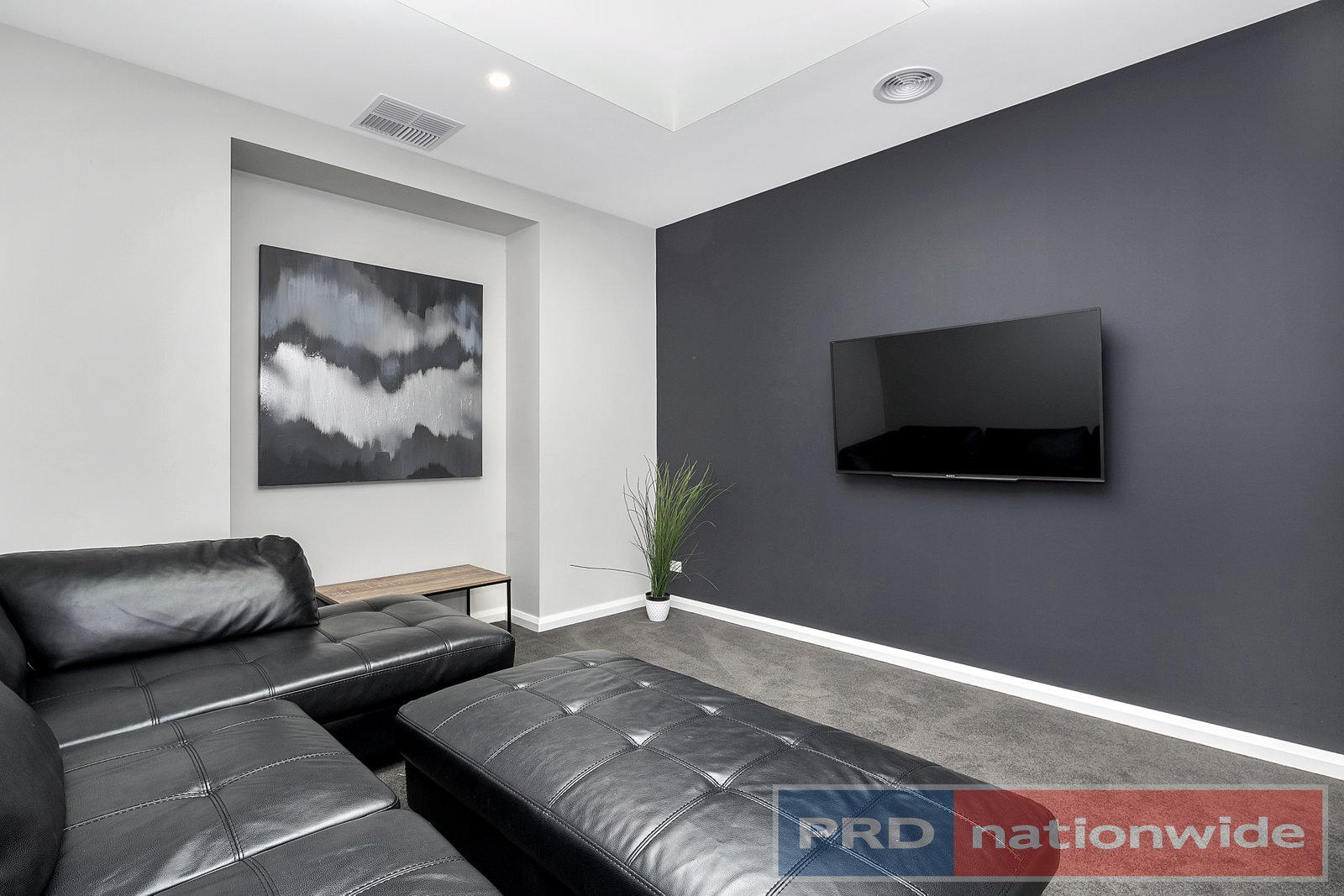 42 Gracefield Road BROWN HILL 16