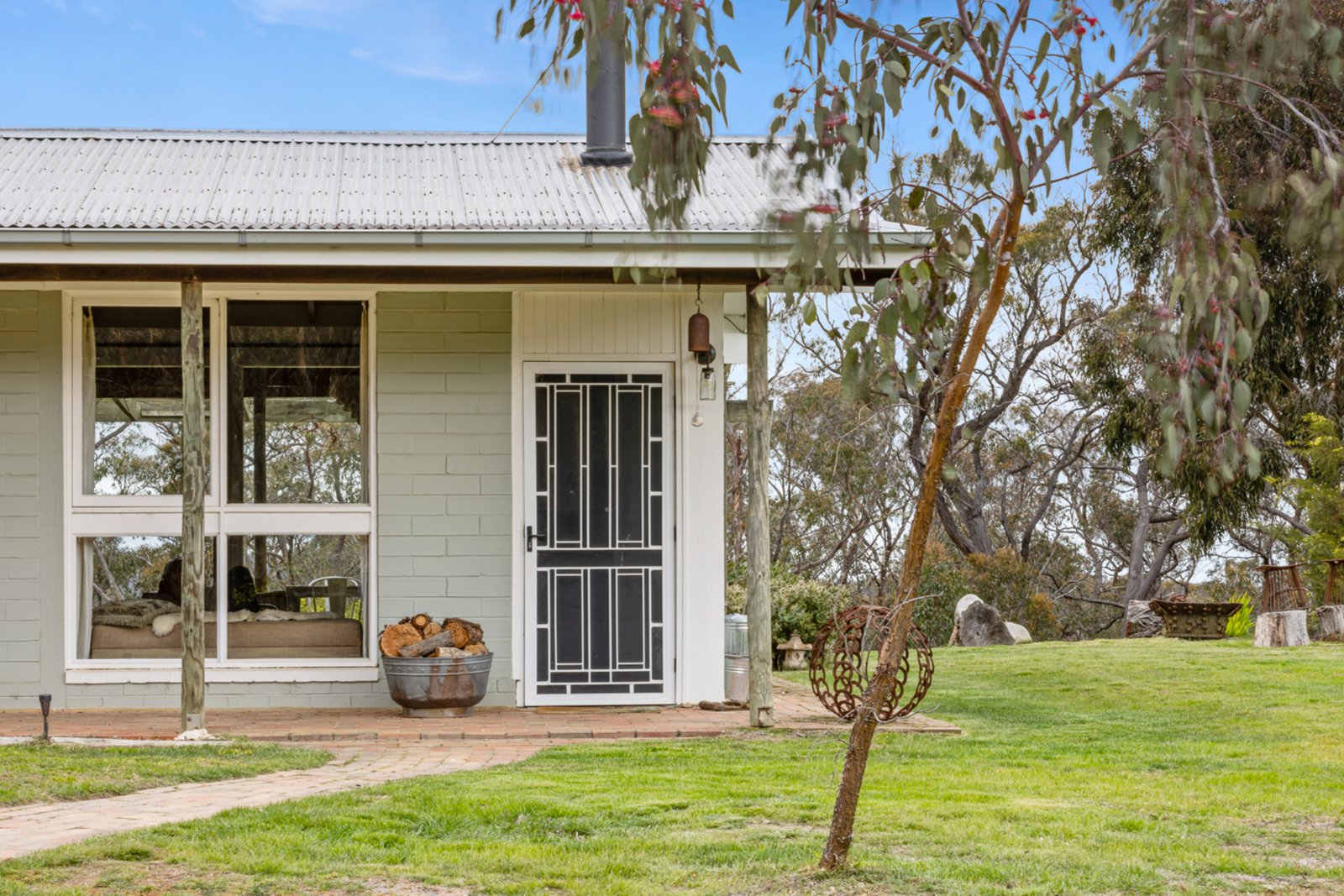 Gallery: 42 Grampians View Road