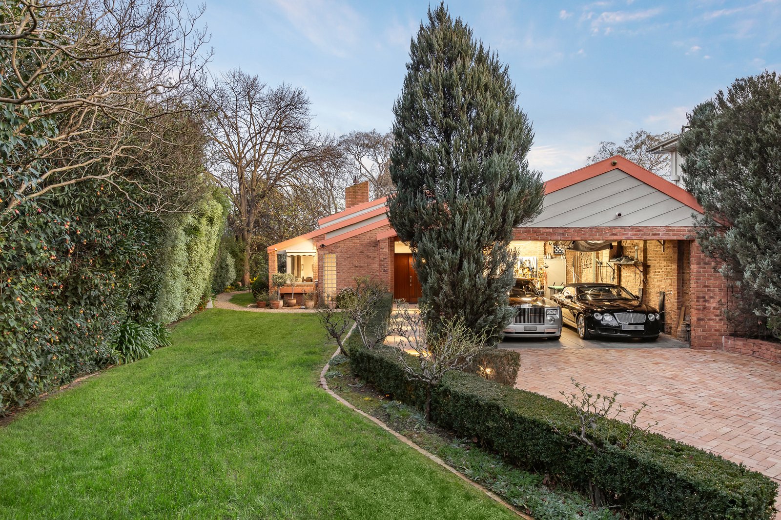 42 Great Valley Road, Glen Iris, 3146