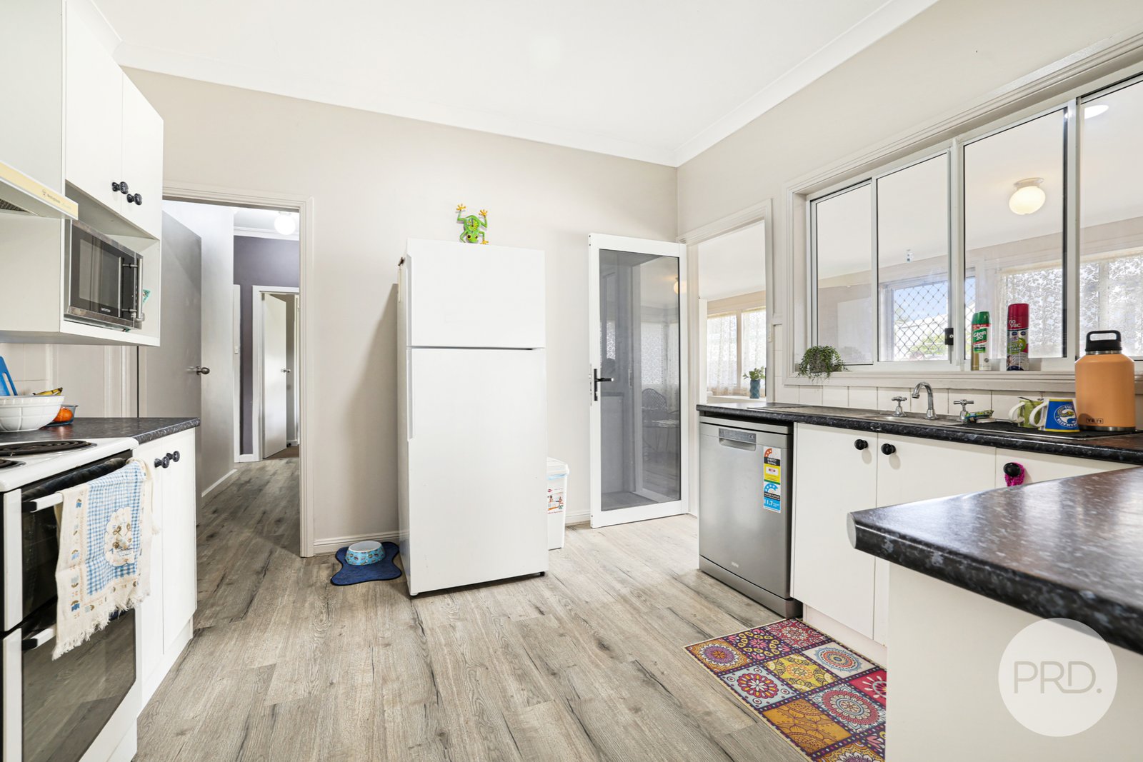 42 Gunnedah Road TAMWORTH 11