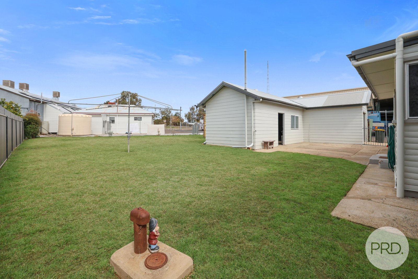 42 Gunnedah Road TAMWORTH 19