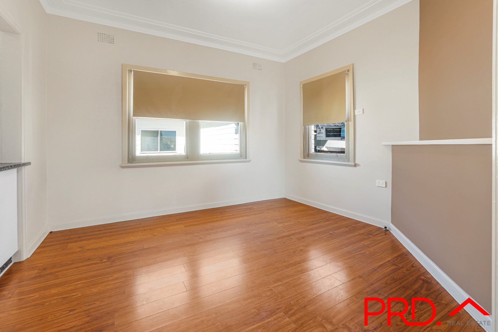 42 Gunnedah Road TAMWORTH 5