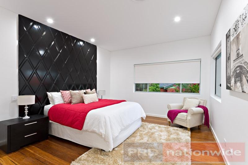 42 Harcourt Avenue EAST HILLS 7