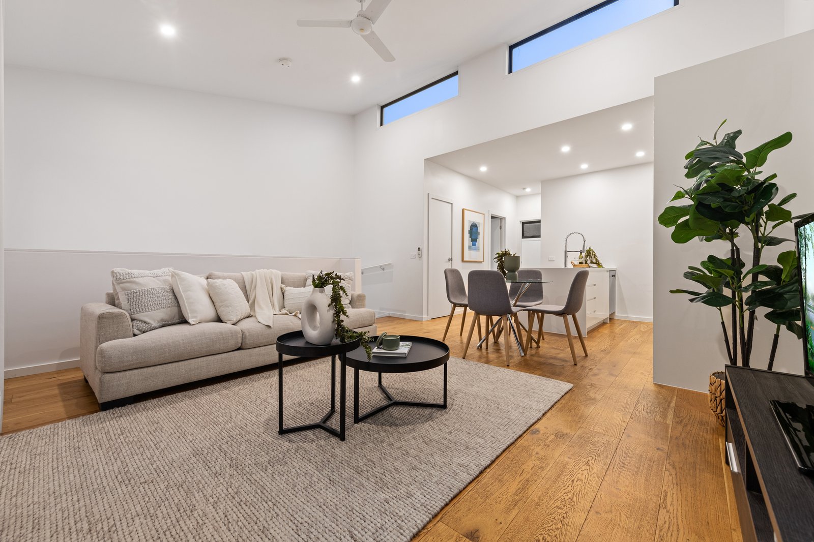 Gallery: 42 Hardy Loop