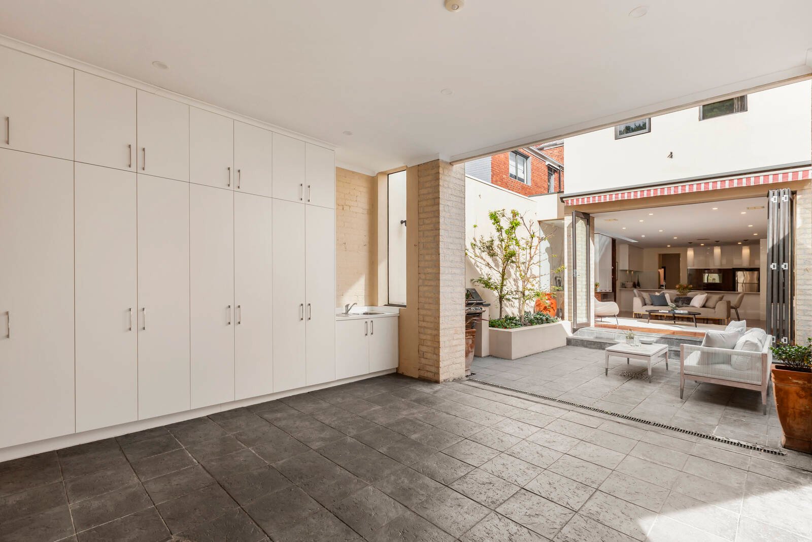 Real Estate and Property in 42 Hawksburn Road, South Yarra, VIC