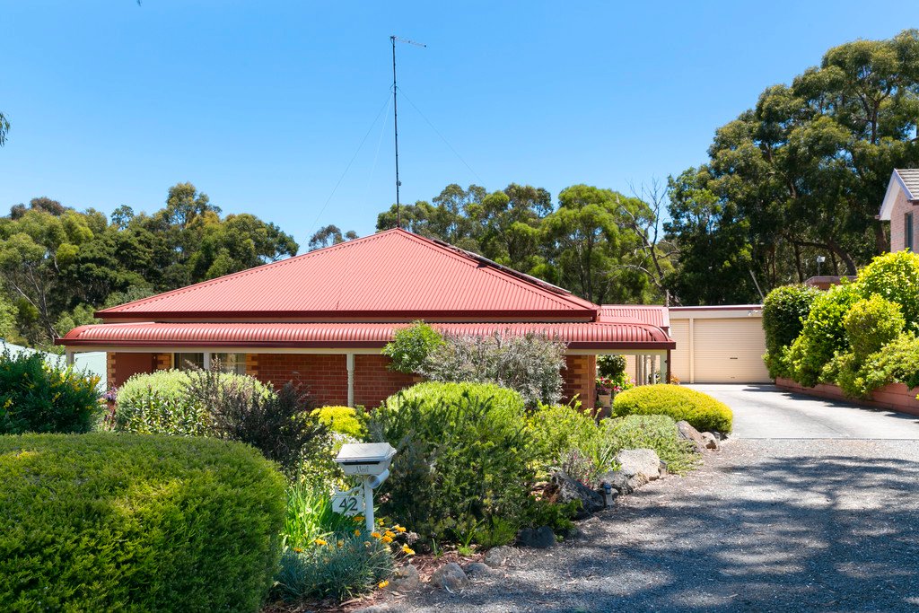 42 Haymes Road MOUNT CLEAR 2