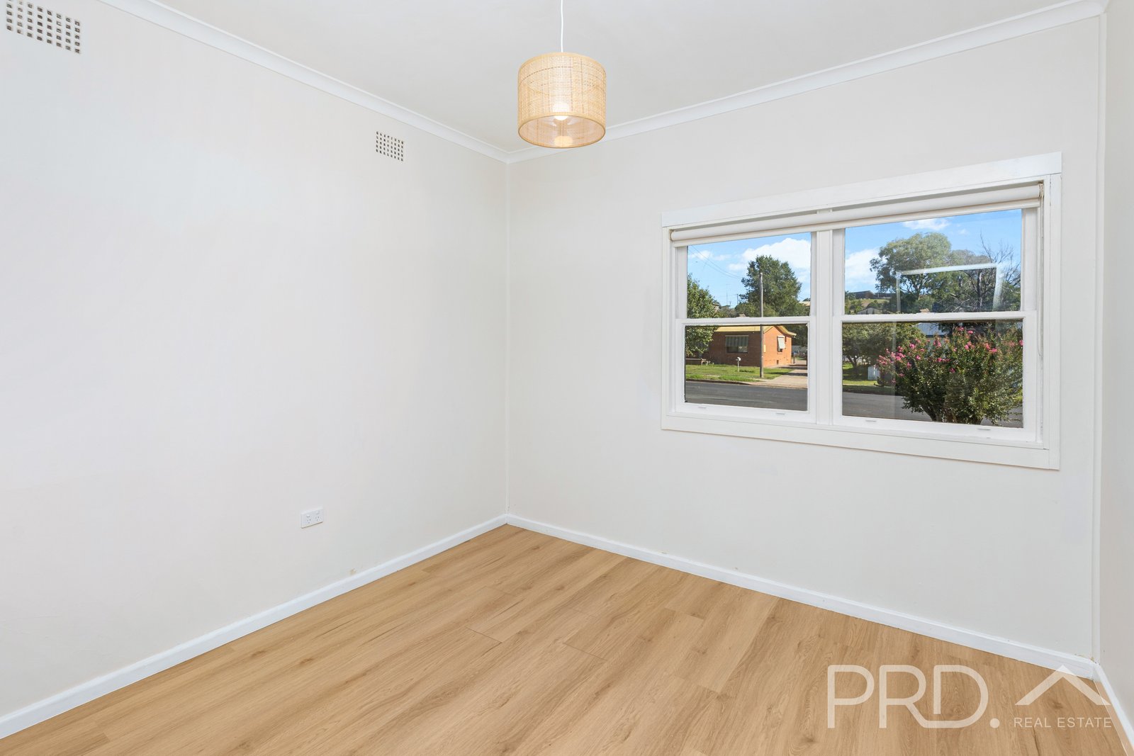 42 Herbert Street TUMUT 5