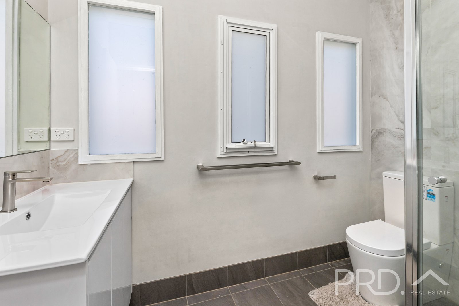 42 Herbert Street TUMUT 6