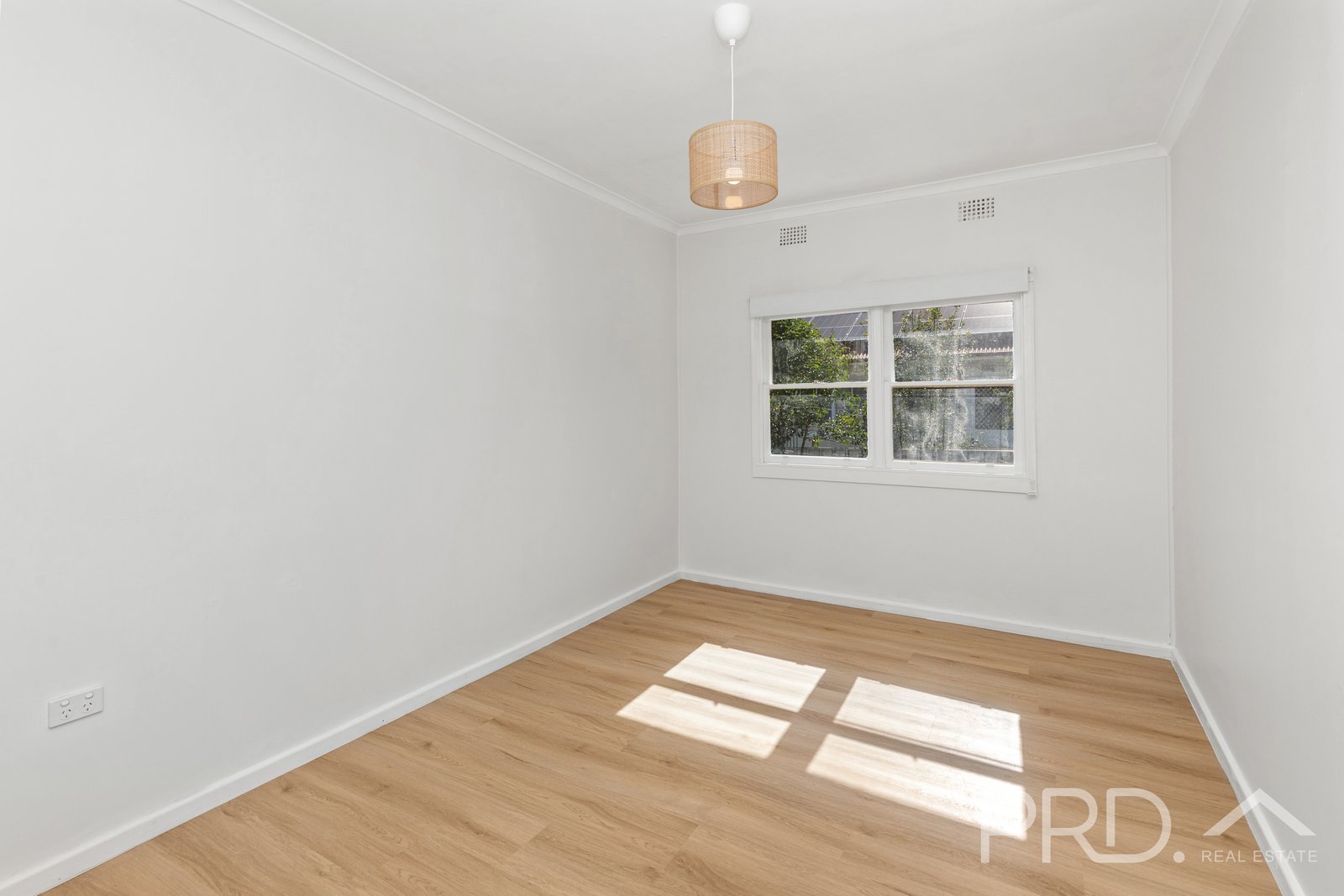 42 Herbert Street TUMUT 7