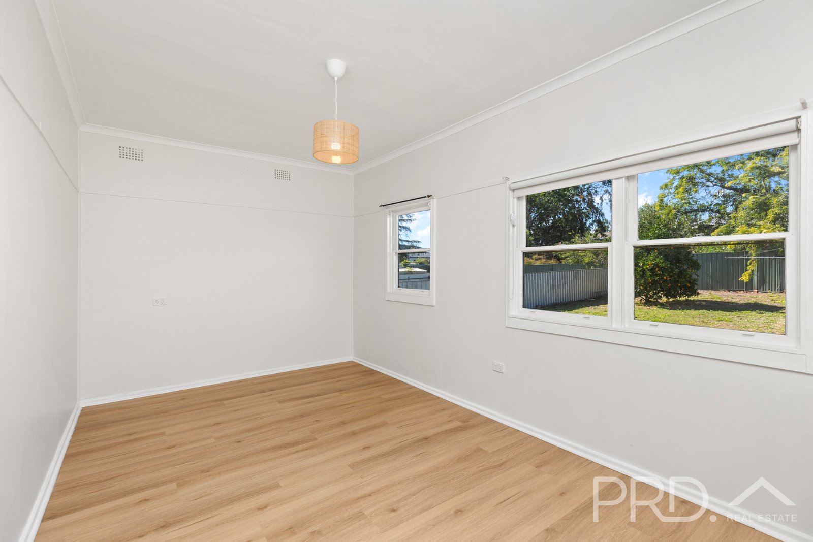 42 Herbert Street TUMUT 10