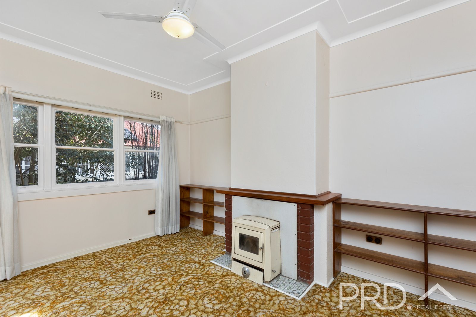 42 Herbert Street TUMUT 2