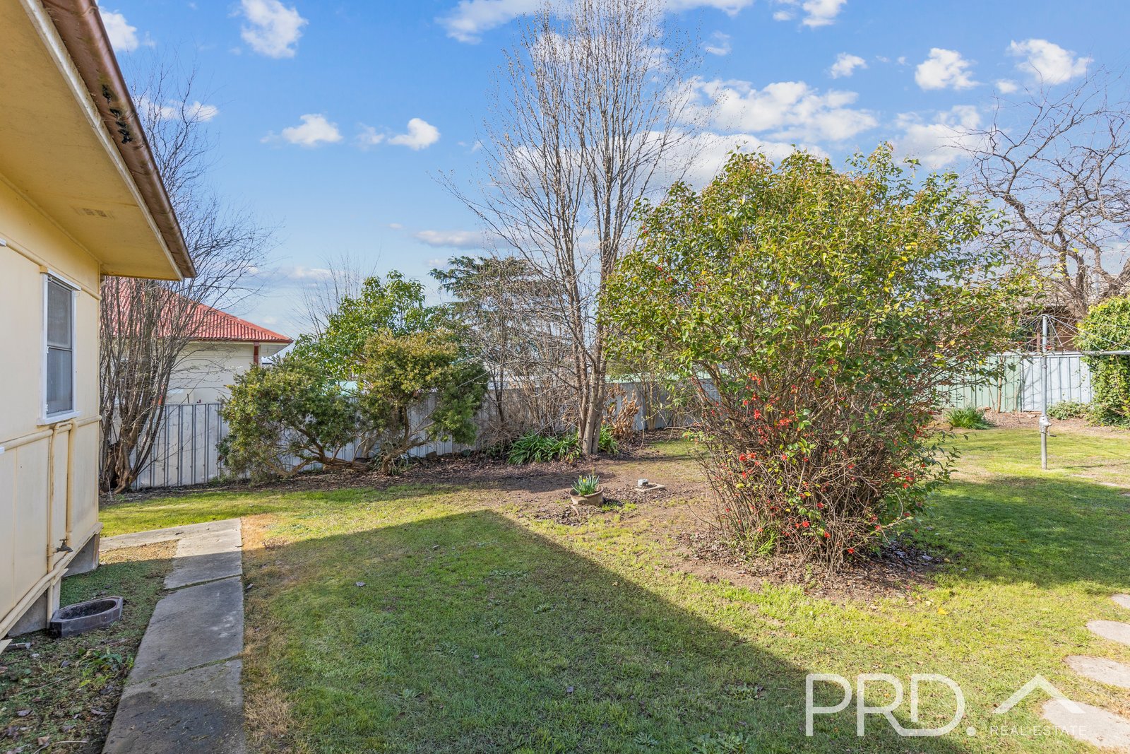 42 Herbert Street TUMUT 13