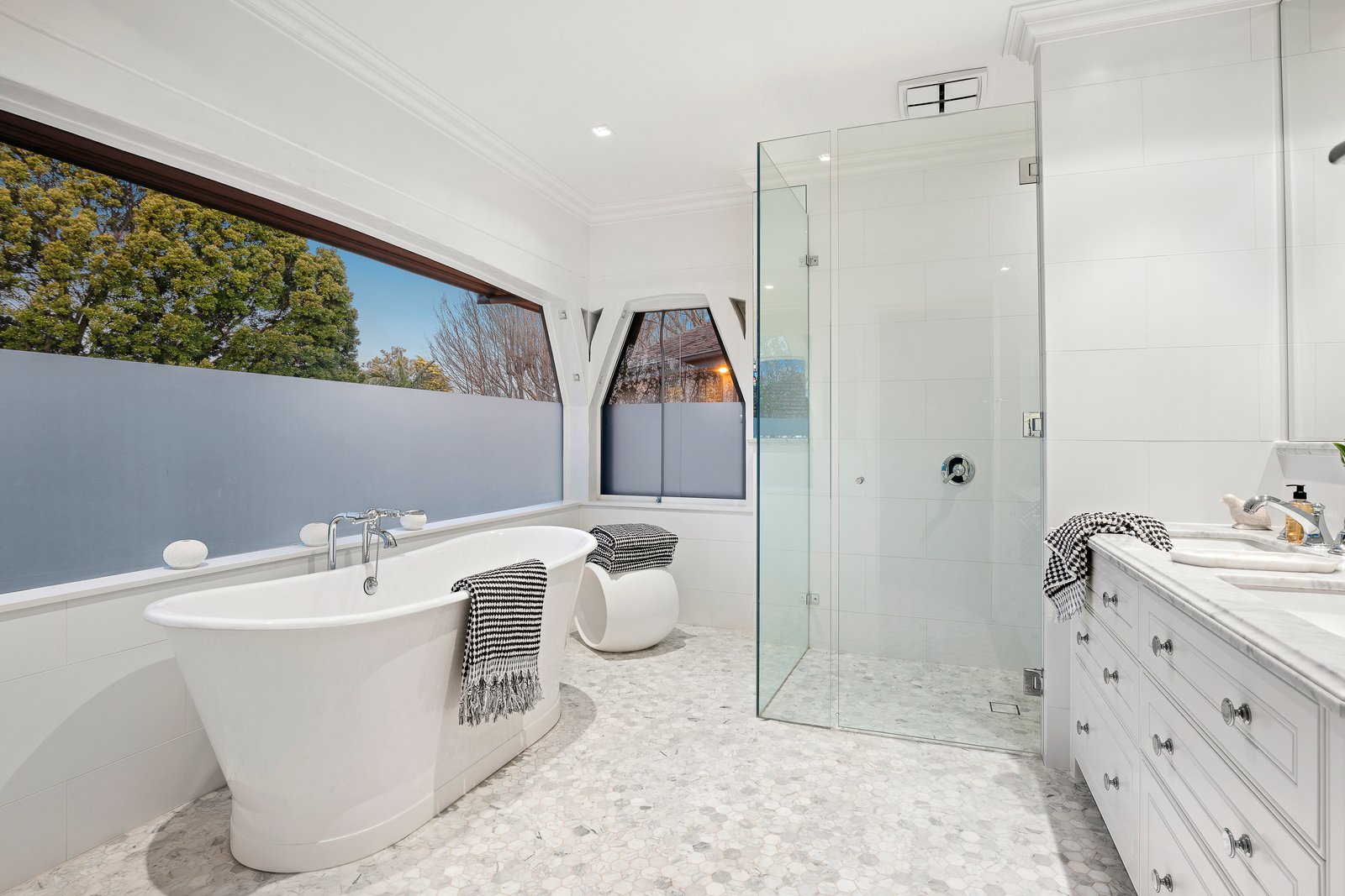 Real Estate and Property in 42 Heyington Place, Toorak, VIC