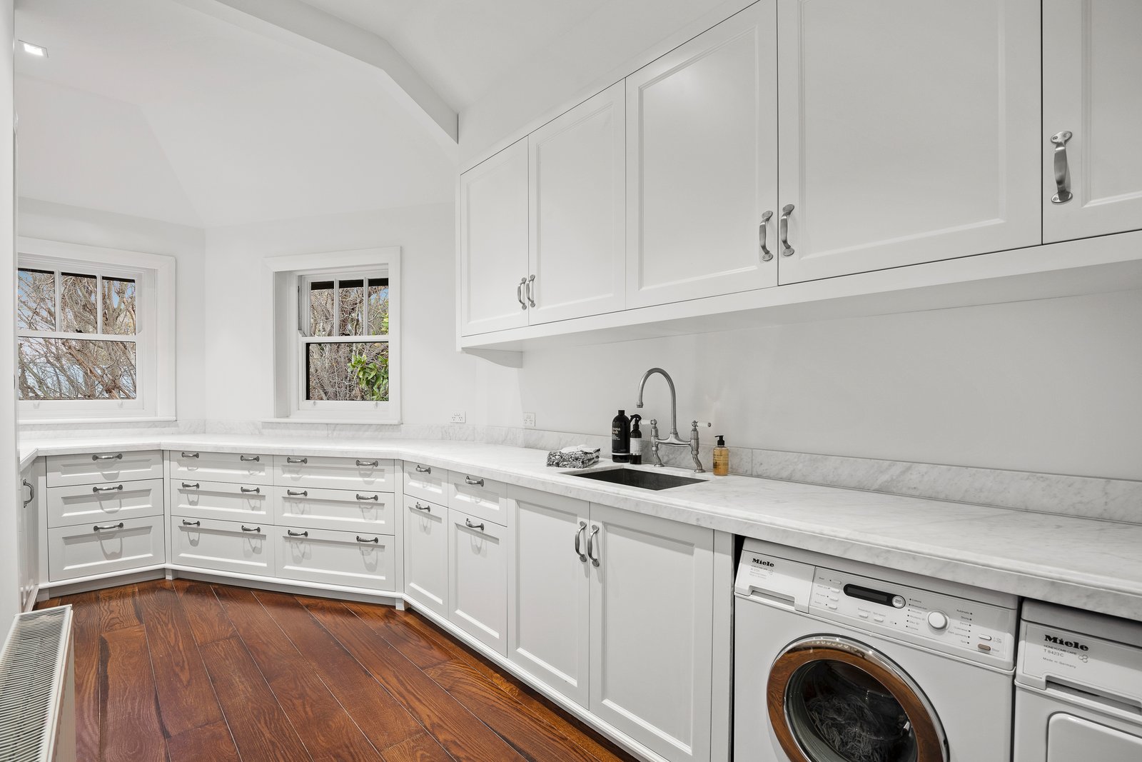 Real Estate and Property in 42 Heyington Place, Toorak, VIC