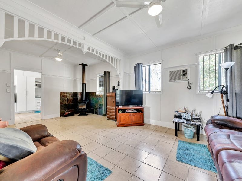 42 Hiddenvale Rd  CALVERT 4