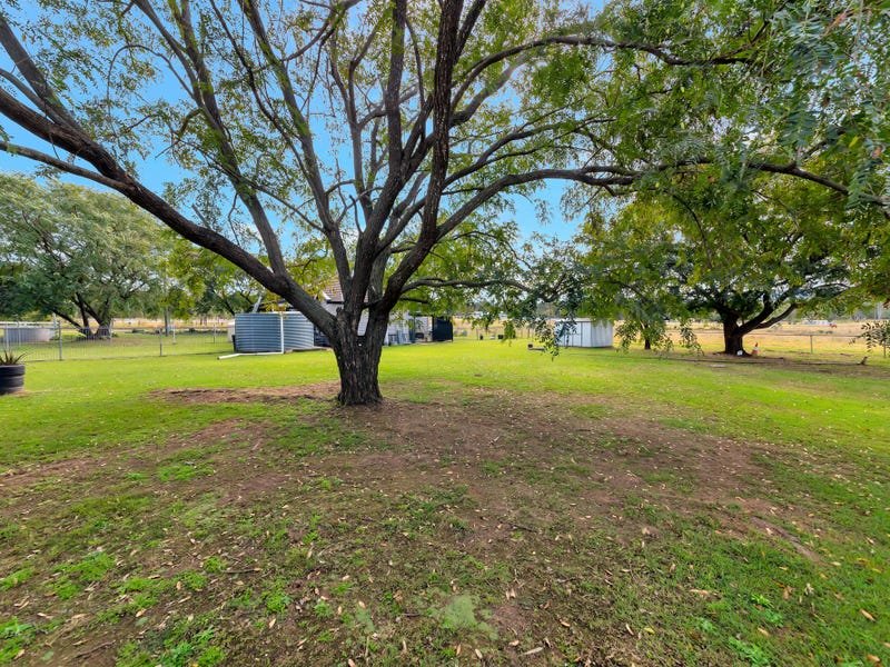 42 Hiddenvale Rd  CALVERT 18