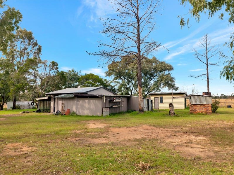 42 Hiddenvale Rd  CALVERT 19