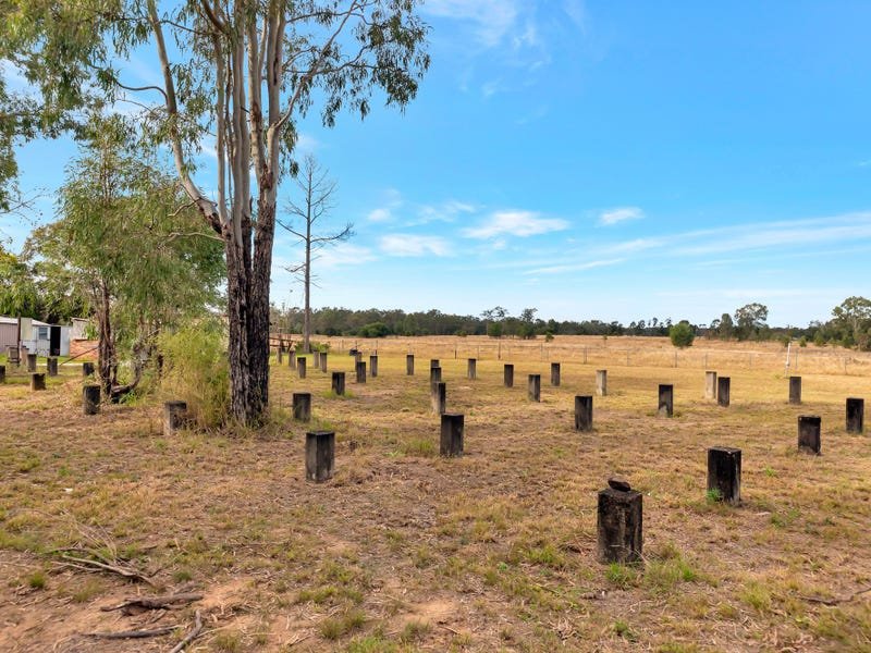 42 Hiddenvale Rd  CALVERT 22