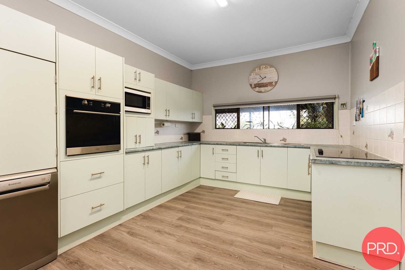 42 High Street GRETA 3