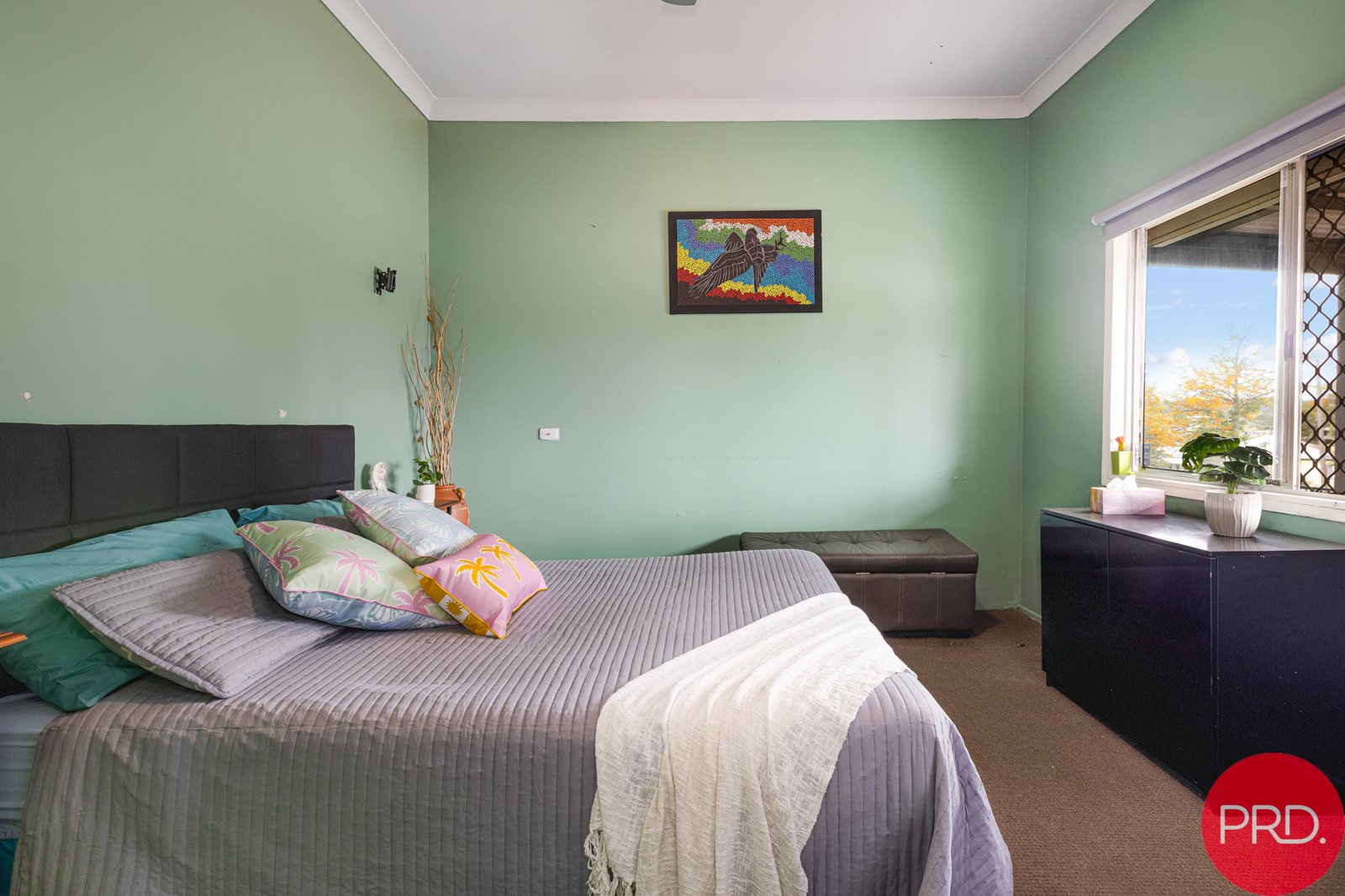 42 High Street GRETA 18