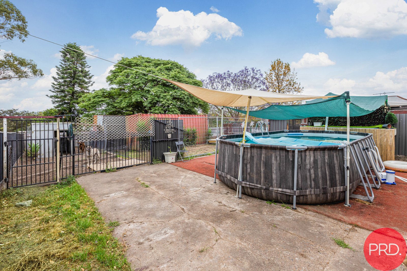 42 High Street GRETA 24