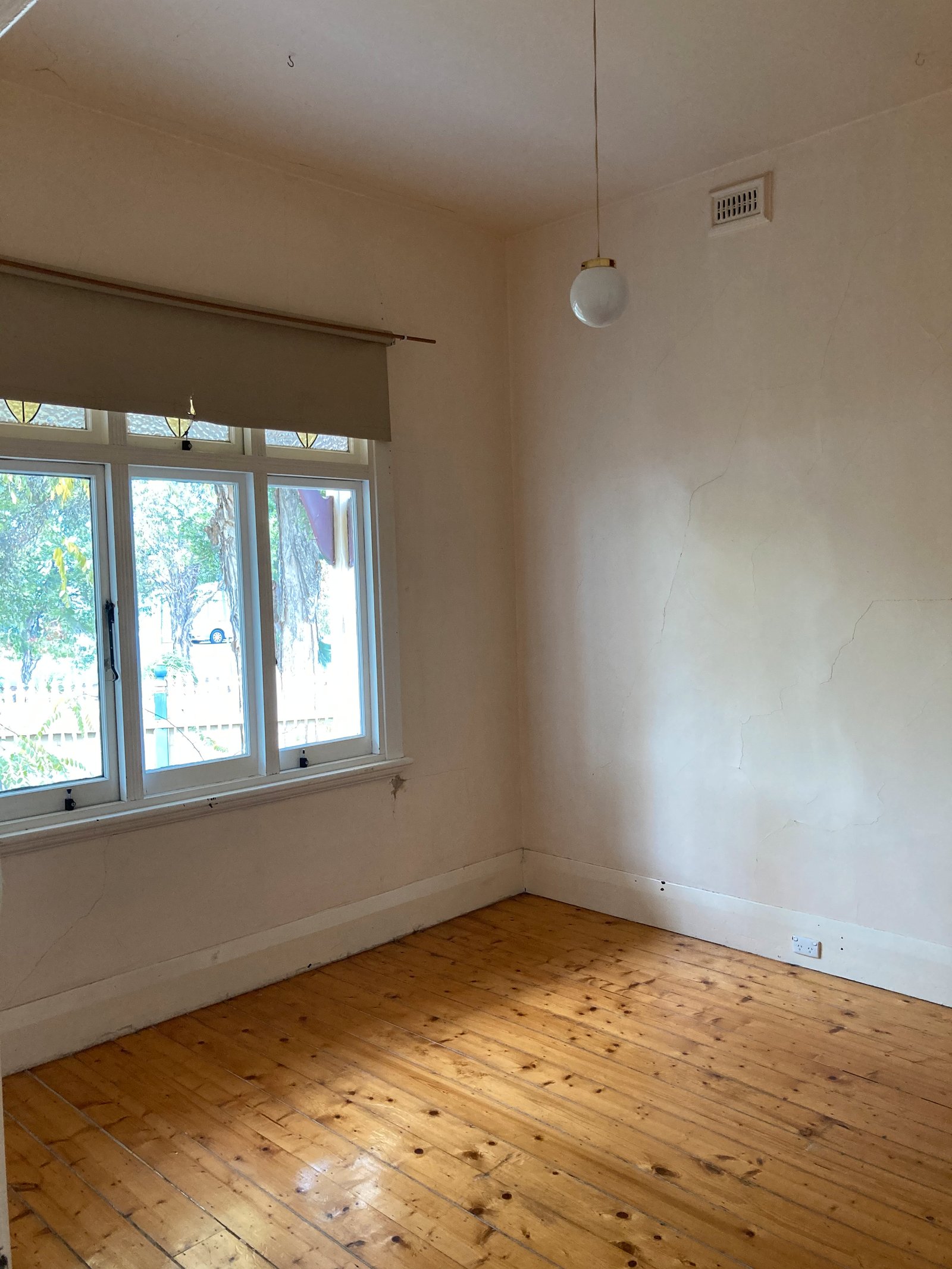 Gallery: 42 Hocking Street