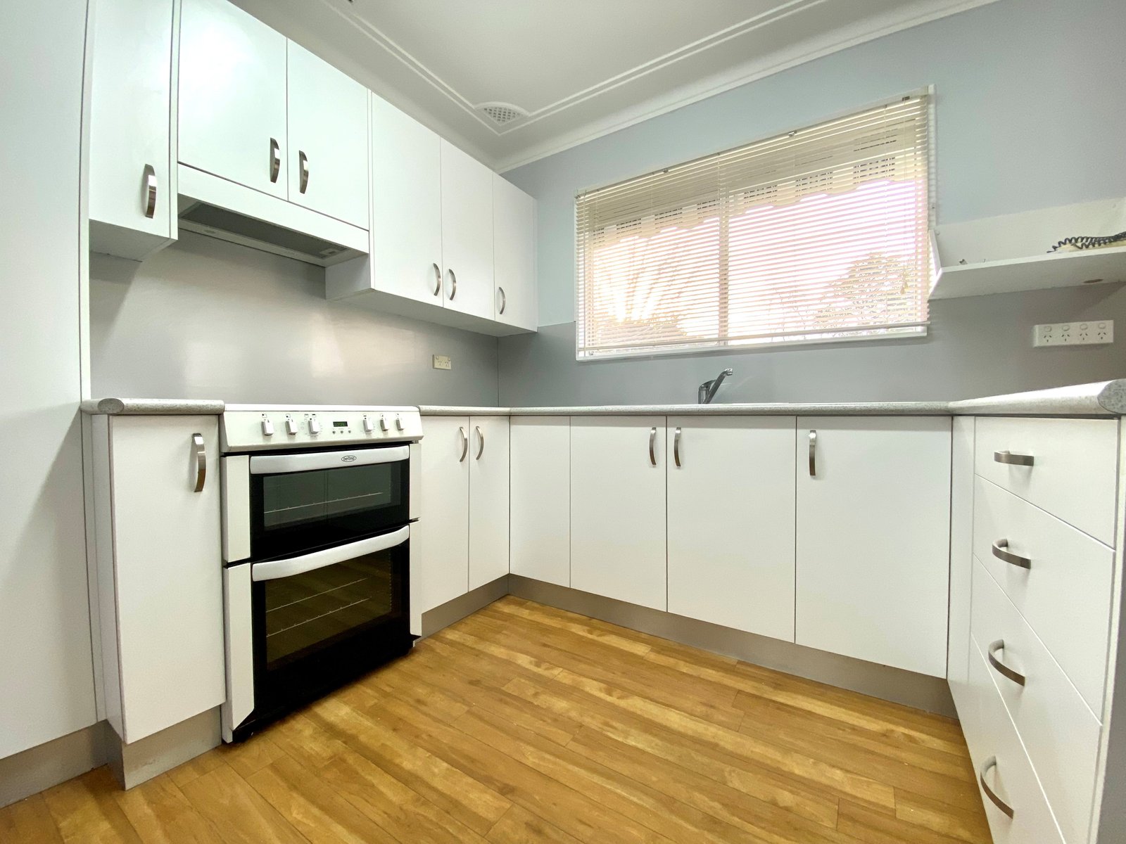 42 Holland Street TAMWORTH 3