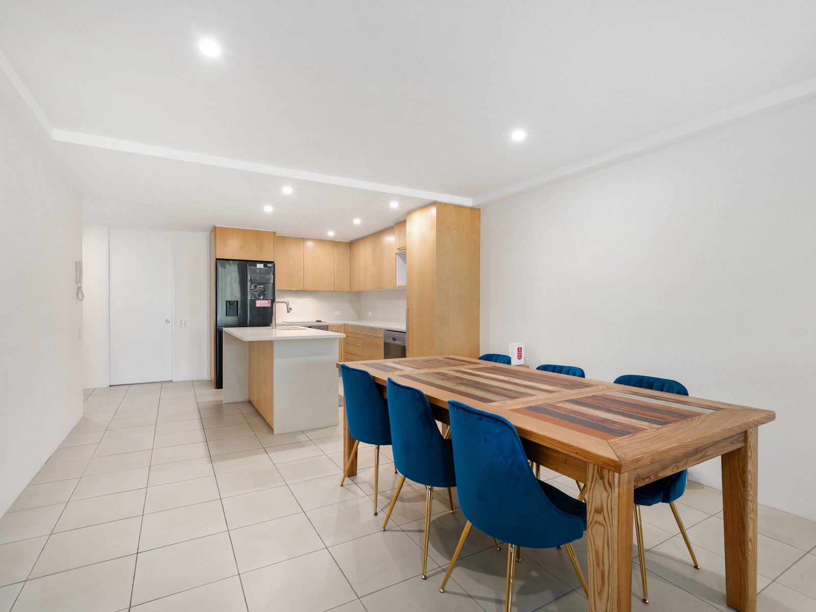 4/2 Hungerford Lane KINGSCLIFF 5