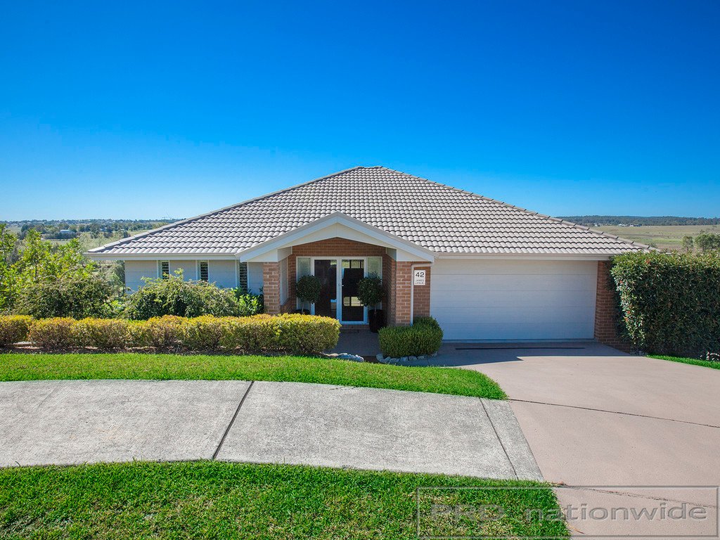42 James Leslie Drive GILLIESTON HEIGHTS 1