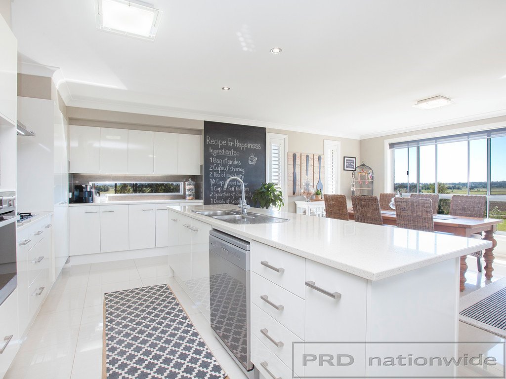 42 James Leslie Drive GILLIESTON HEIGHTS 3