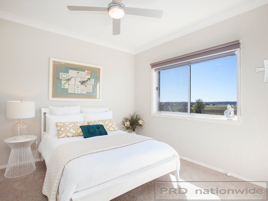 42 James Leslie Drive GILLIESTON HEIGHTS 21