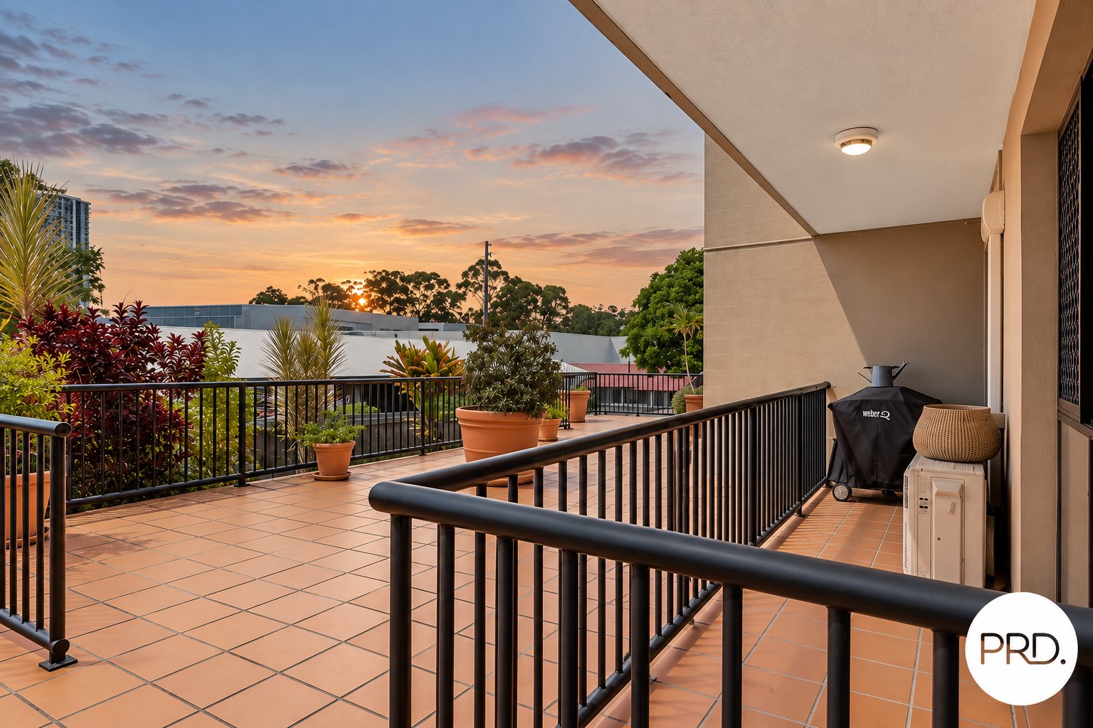 4/2 Johnston Street SOUTHPORT 10