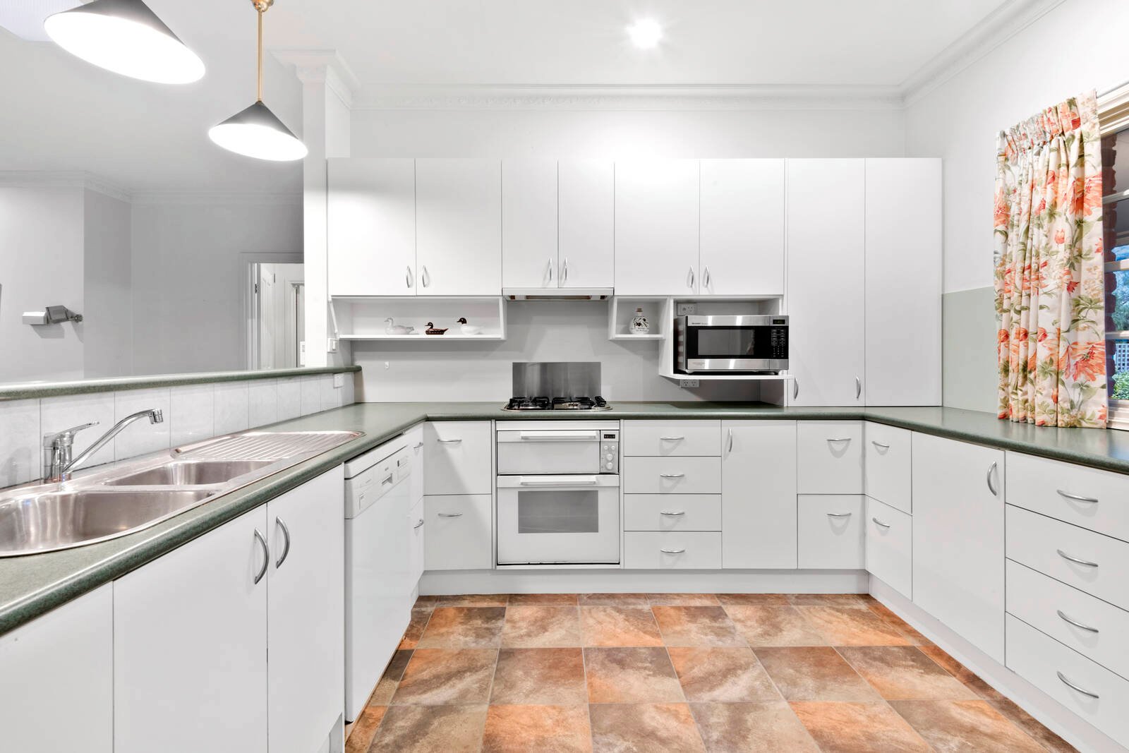 Real Estate and Property in 42 Jordan Road, Point Lonsdale, VIC