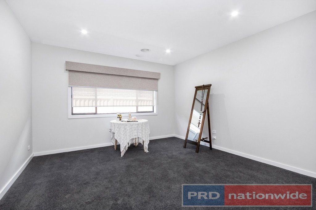 42 Karol Street ALFREDTON 8