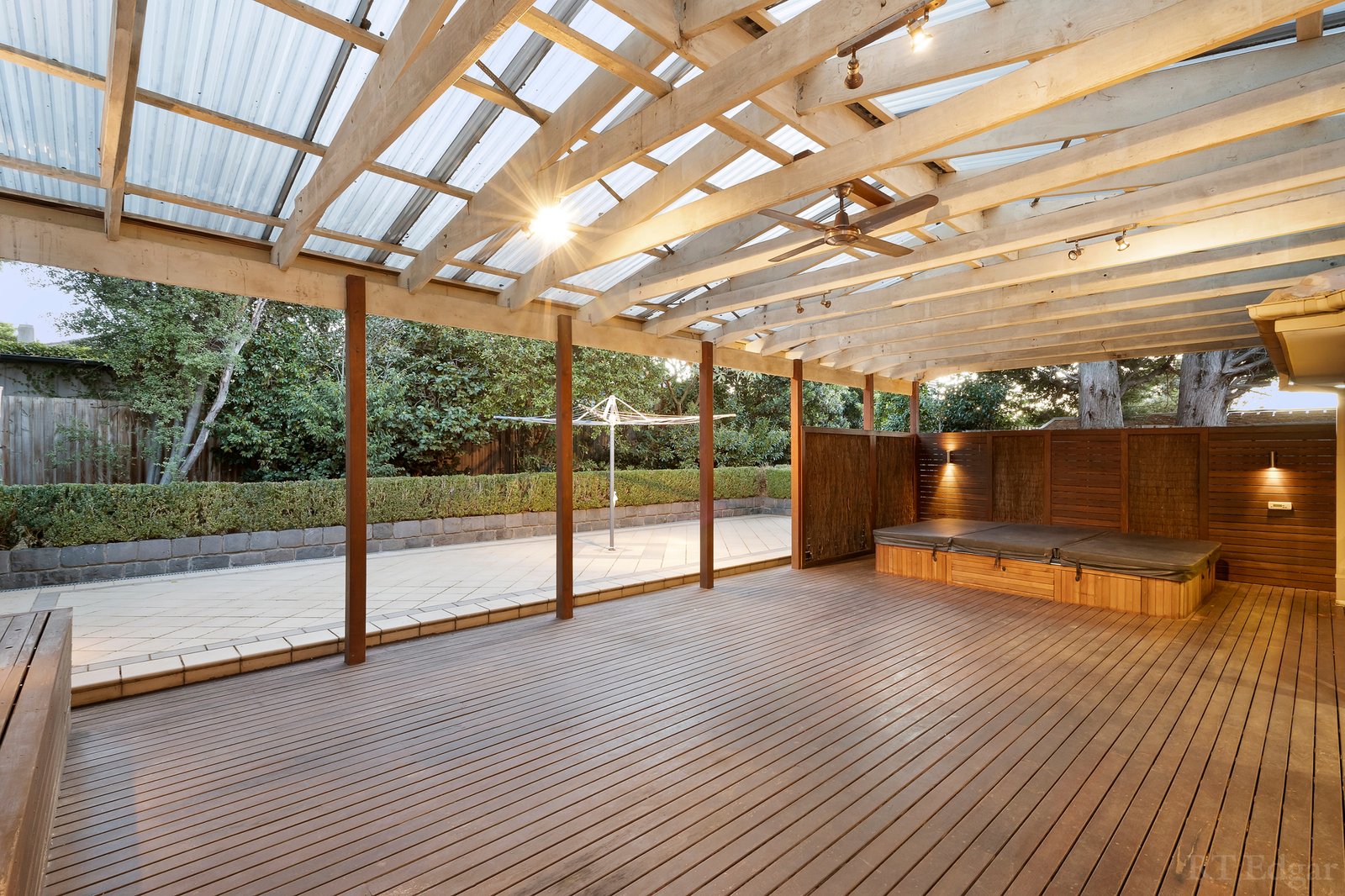 Real Estate and Property in 42 Katrina Street, Blackburn North, VIC