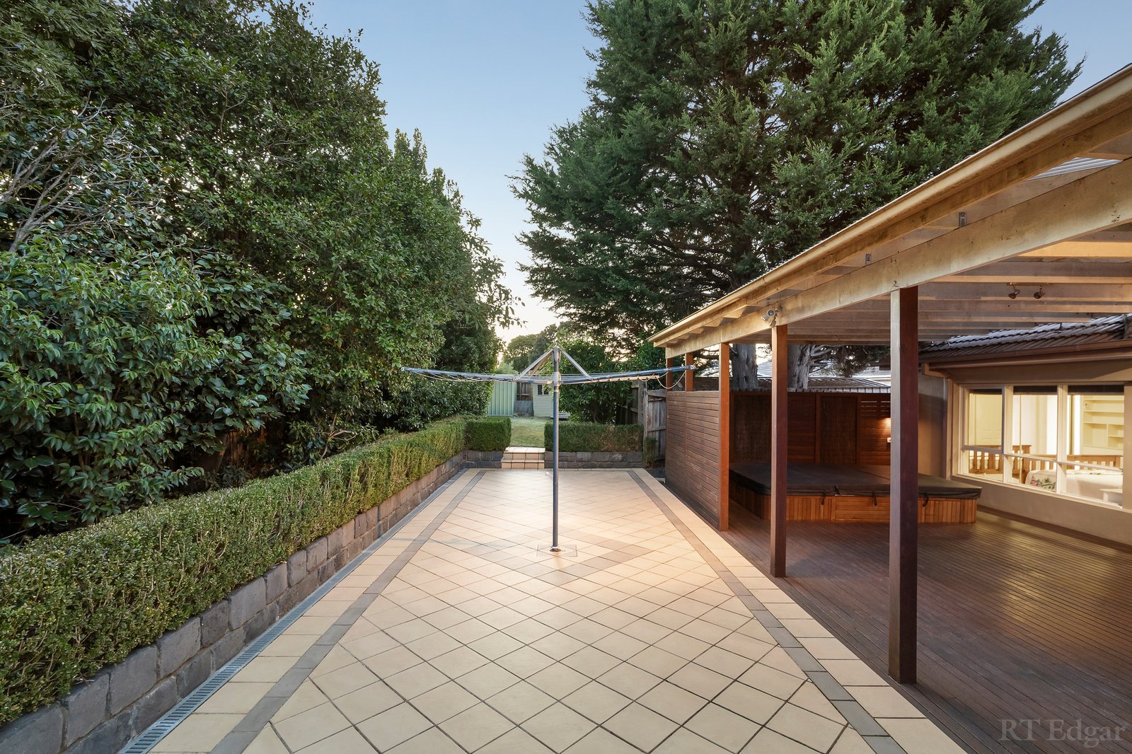 Real Estate and Property in 42 Katrina Street, Blackburn North, VIC