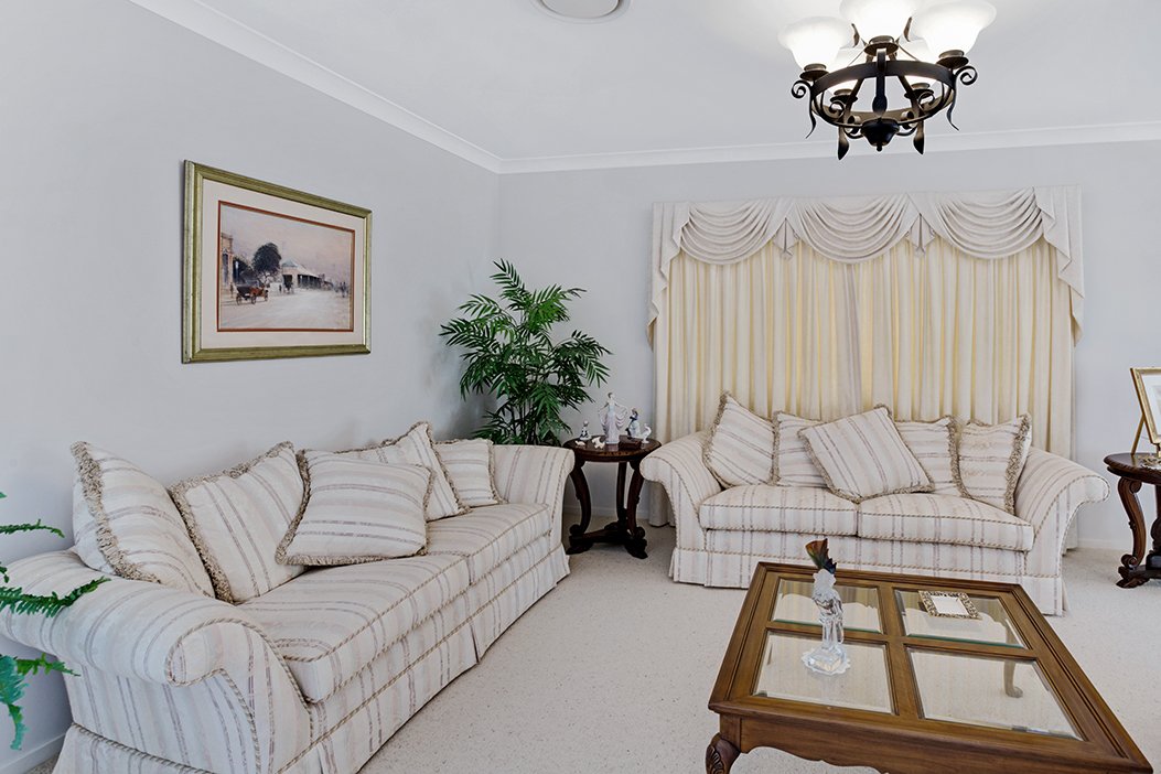 42 Kestrel Avenue SALAMANDER BAY 12