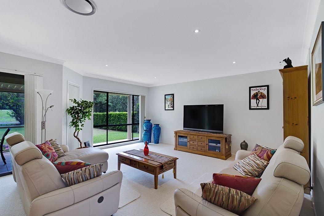 42 Kestrel Avenue SALAMANDER BAY 17