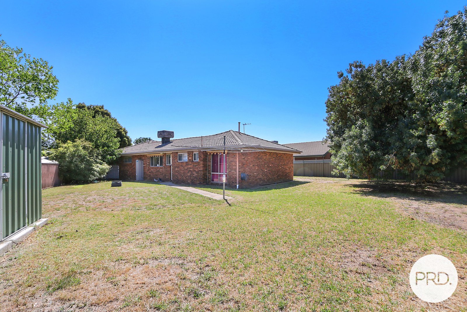 42 Koetong Crescent WEST WODONGA 14