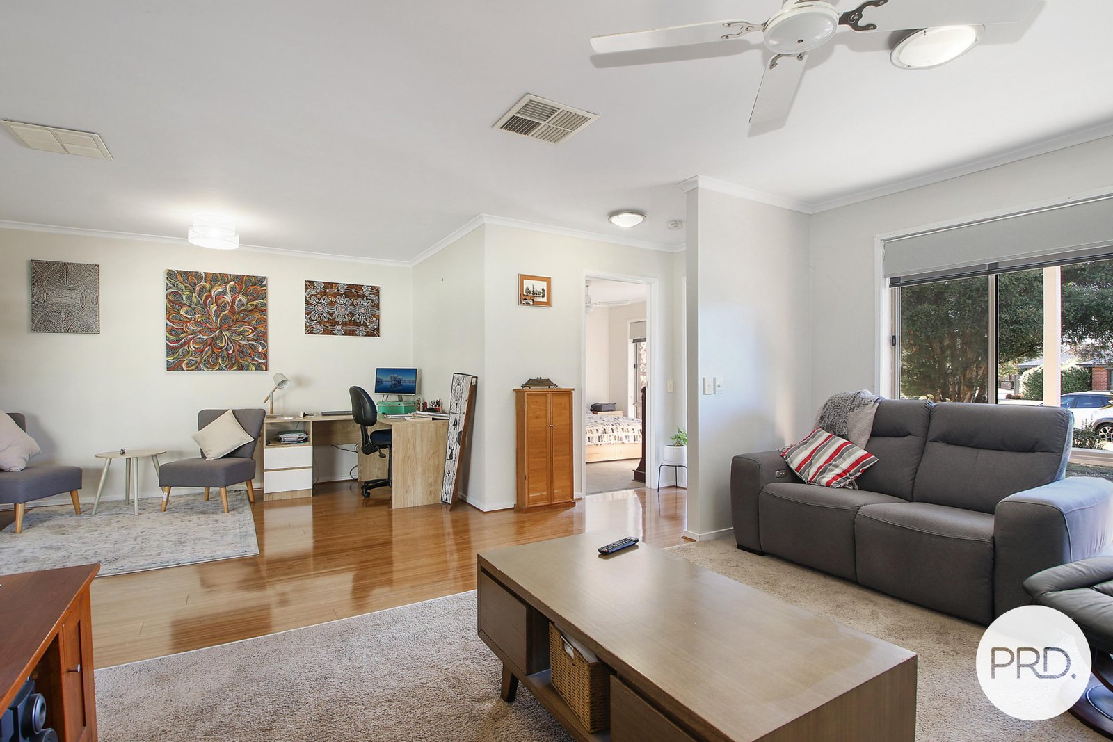 42 Koetong Crescent WEST WODONGA 3